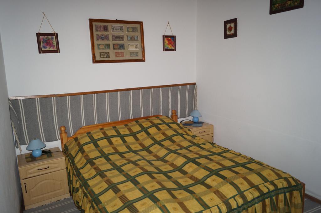 Cseresznyés Vendégház Szomolya Exterior foto